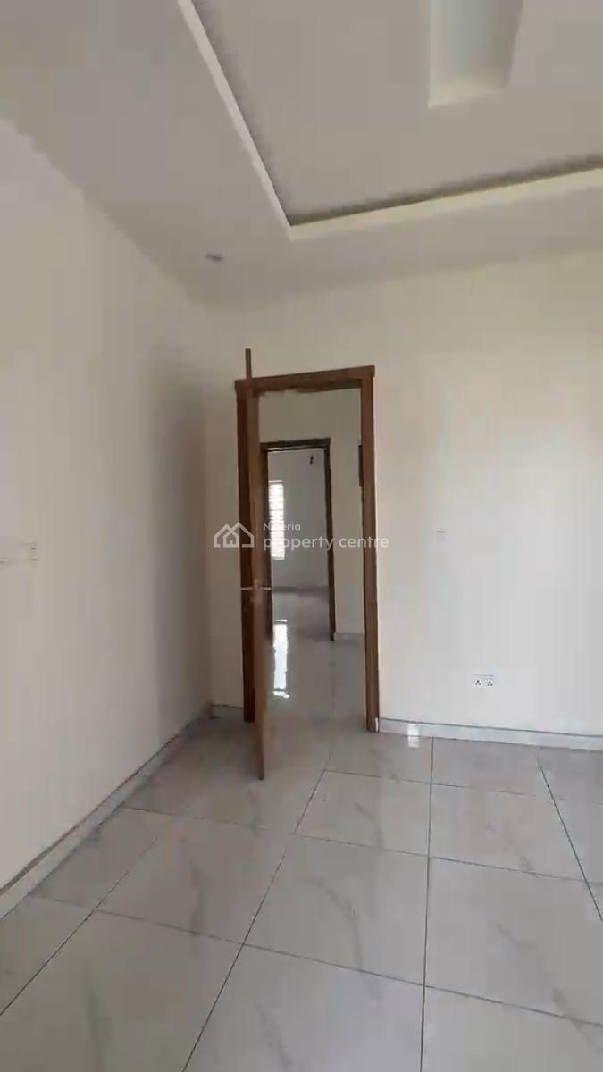 Luxury 4 Bedroom Terrace Duplex, Ikota, Lekki, Lagos, Terraced Duplex for Sale