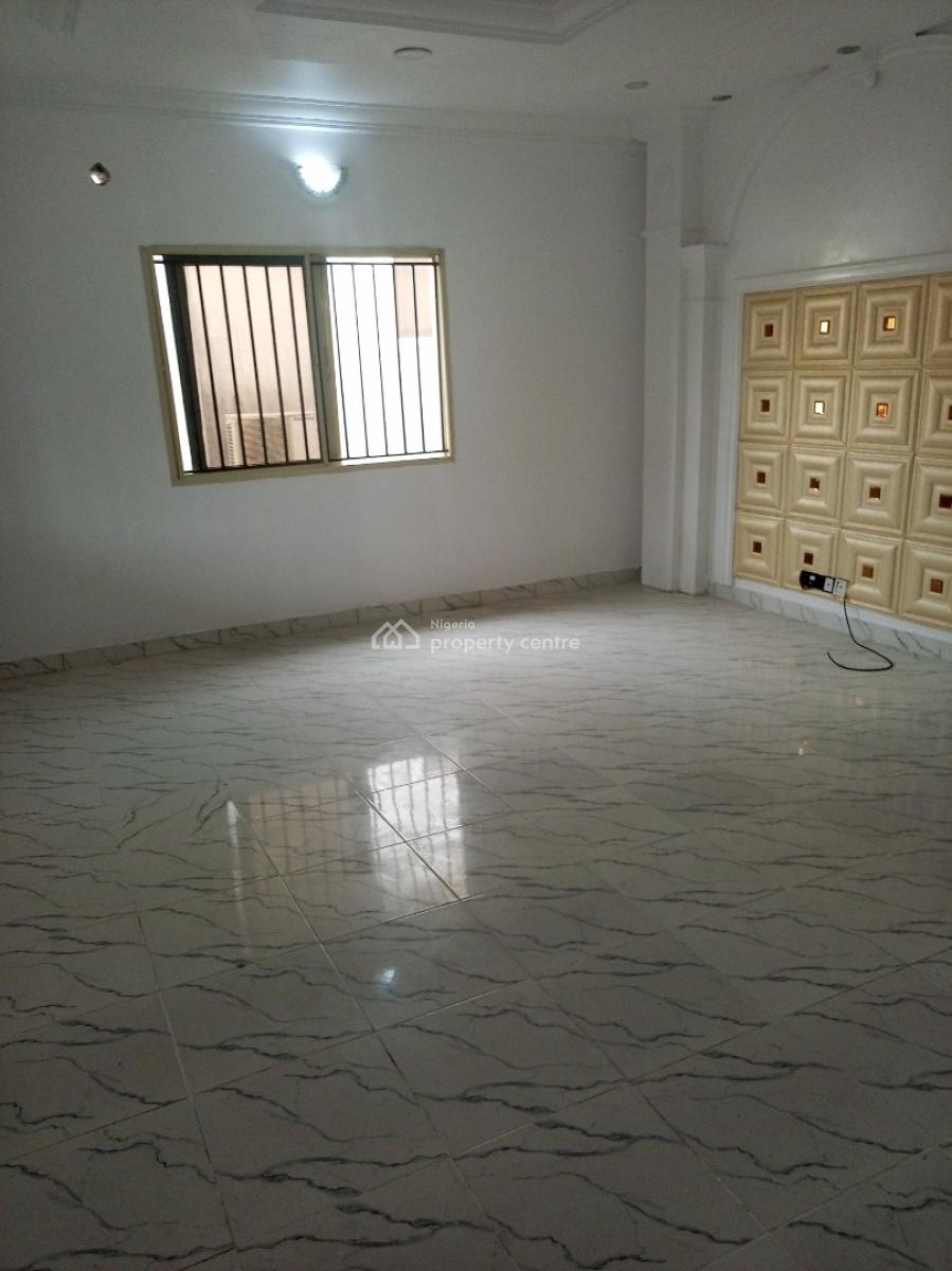 Serviced 2bedroom First Floor Residential Or Office Use Allowed, Off Admiralty Way, Lekki Phase 1, Lekki, Lagos, Flat / Apartment for Rent