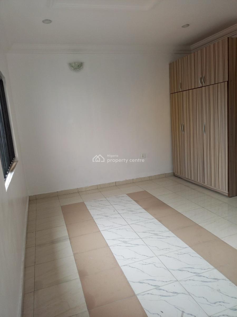 Serviced 2bedroom First Floor Residential Or Office Use Allowed, Off Admiralty Way, Lekki Phase 1, Lekki, Lagos, Flat / Apartment for Rent