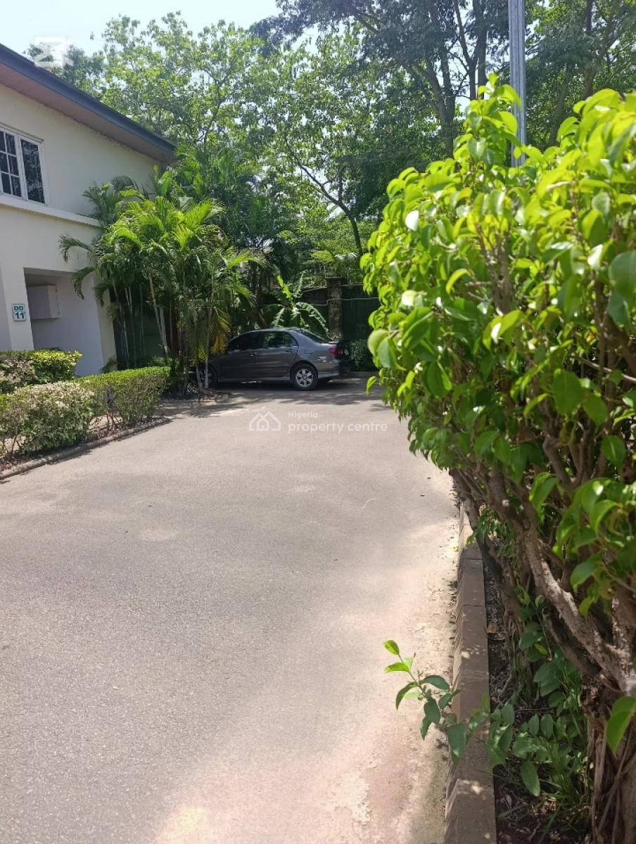 Luxury 4-bedroom Fully Detached Duplex in Jabi -- Service Estate!, Jabi, Abuja, Detached Duplex for Rent