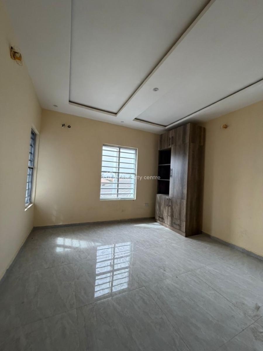Newly Built 2bedroom Apartment with Solar, Lekki, Lagos, Flat / Apartment for Rent