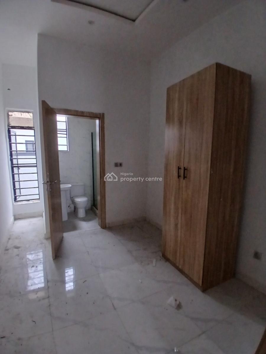 Newly Built Luxury 3 Bedroom Duplex, Close to Abraham Adesanya, Ajah, Lagos, Terraced Duplex for Sale