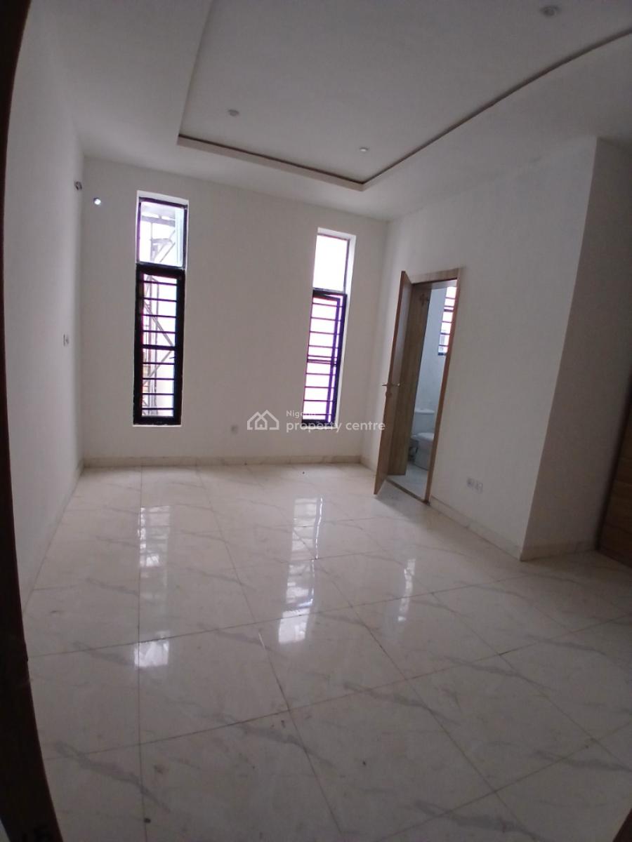 Newly Built Luxury 3 Bedroom Duplex, Close to Abraham Adesanya, Ajah, Lagos, Terraced Duplex for Sale