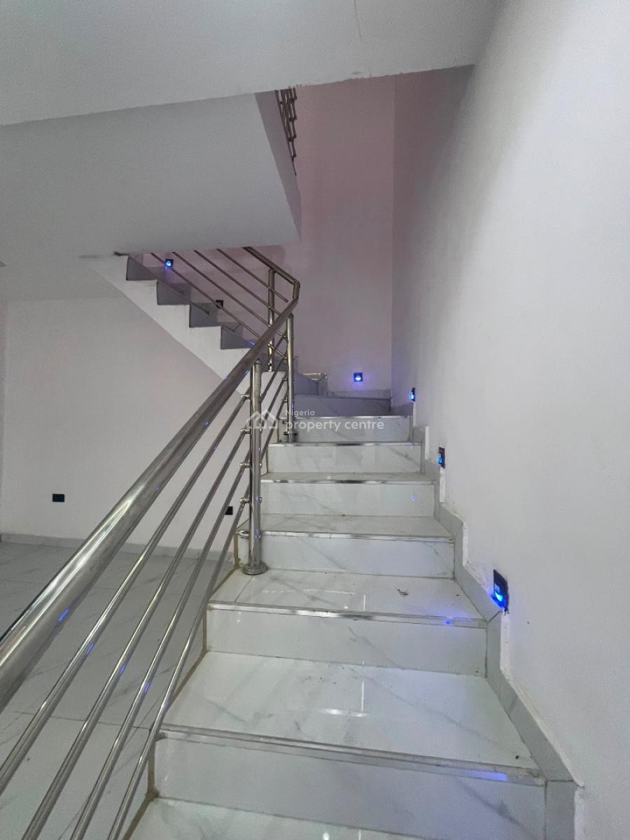 Value-packed 4 Bedroom Semi Detached Duplex with Bq, Situated in a Prime and Well-secured Neighborhood., Ikorodu, Lagos, Semi-detached Duplex for Sale