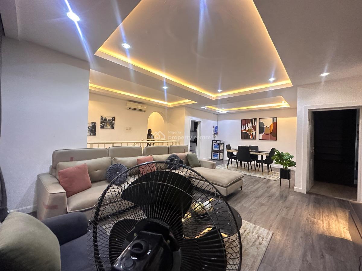 Nicely Furnished 3 Bedroom Apartment, Lekki Phase 1, Lekki, Lagos, Flat / Apartment for Rent