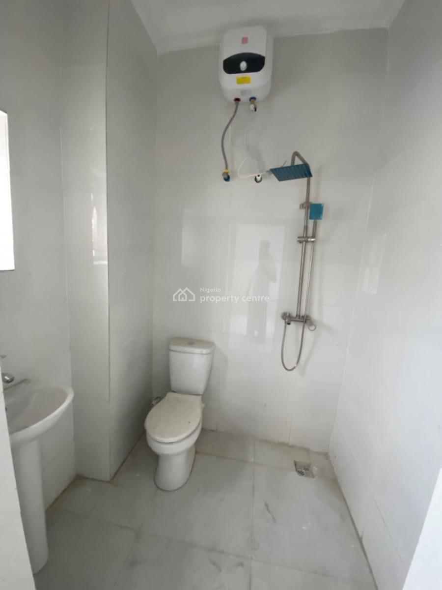 Brand New Luxury 1bedroom Flat, Thera Peace Zone Estate, Aptech Blenco Lane, Sangotedo, Ajah, Lagos, Flat / Apartment for Rent