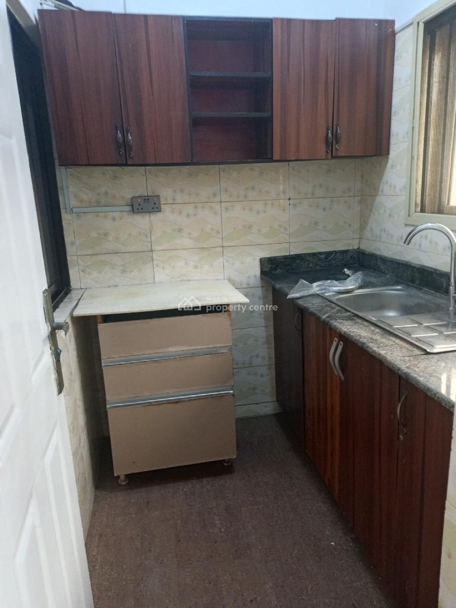 Neat Mini Flat Residential Or Business Allowed, Off Admiralty Way, Lekki Phase 1, Lekki, Lagos, Mini Flat (room and Parlour) for Rent