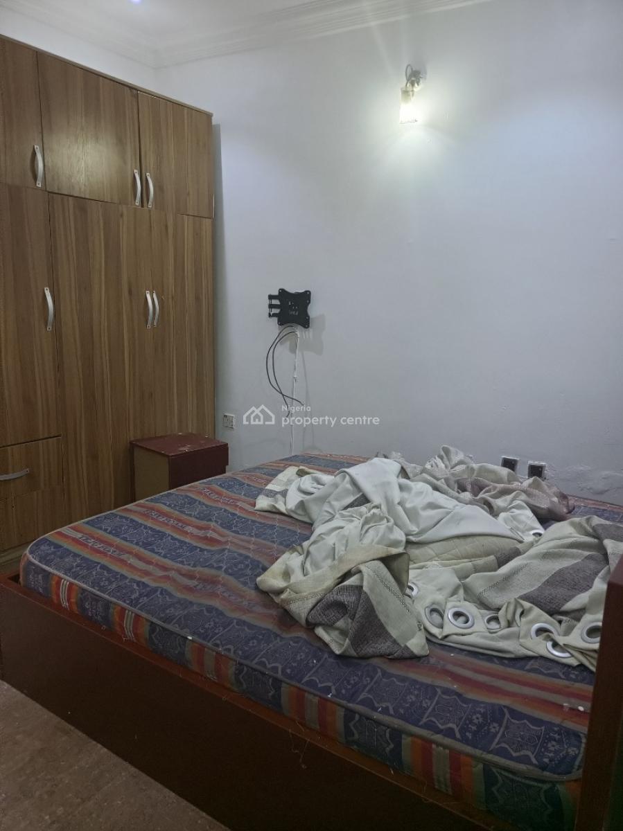 Neat Mini Flat Residential Or Business Allowed, Off Admiralty Way, Lekki Phase 1, Lekki, Lagos, Mini Flat (room and Parlour) for Rent