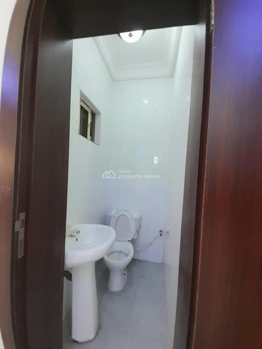 Lovely 3bedroom Flat, Thomas Estate, Ajah, Lagos, Flat / Apartment for Rent
