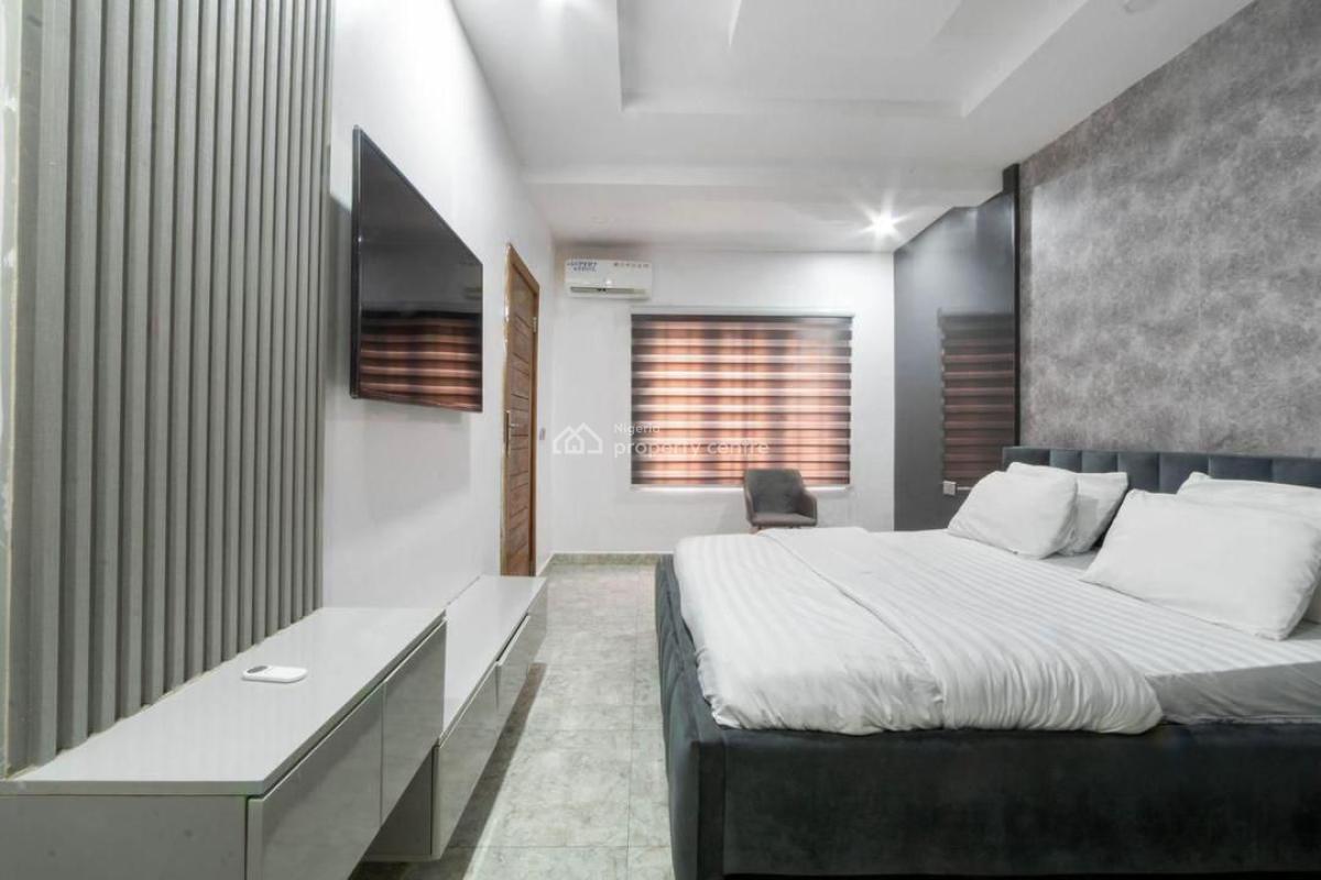Luxury Highrise 2bed with Snooker,ps5 N Pool, Ikate, Lekki, Lagos, Flat / Apartment Short Let