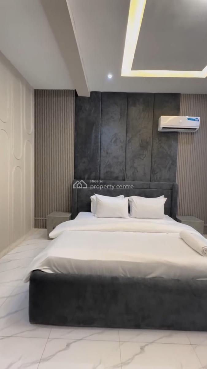 Luxury Furnished 3 Bedroom, Off Durosinmi Etti Drive, Lekki Phase 1, Lekki, Lagos, Flat / Apartment for Rent