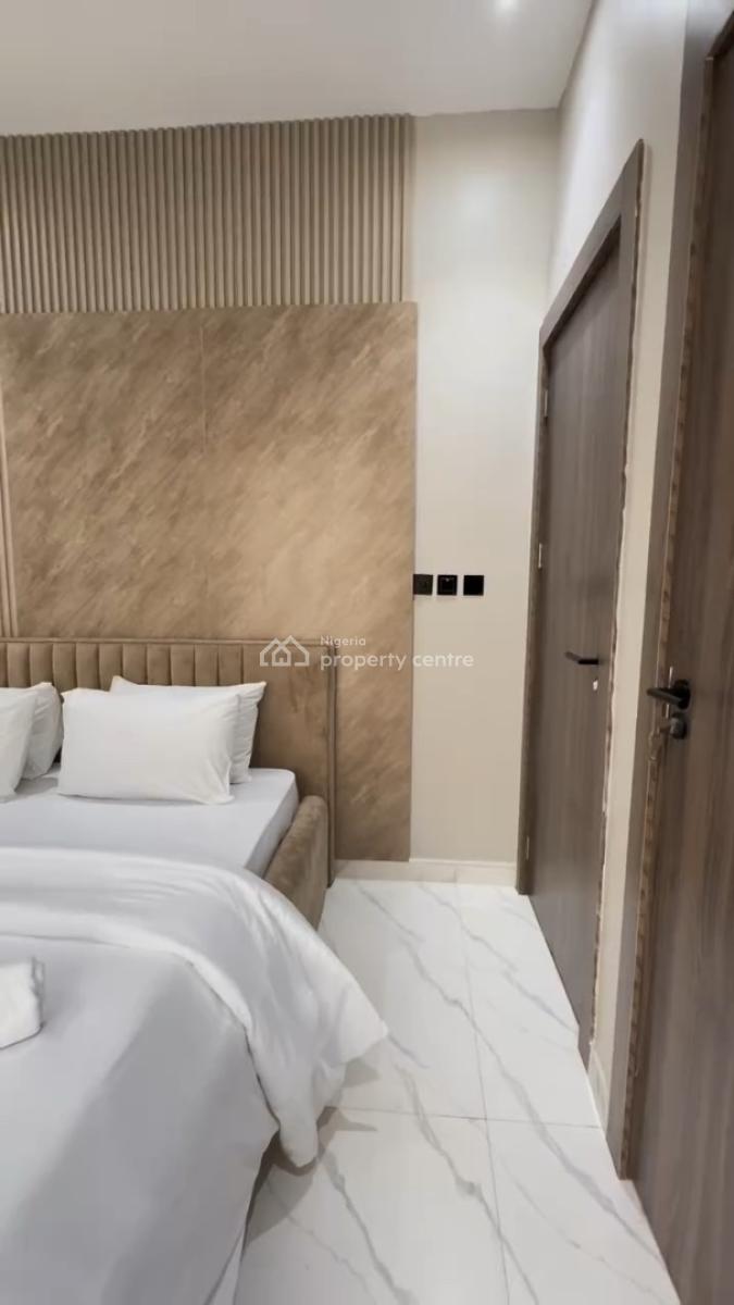 Luxury Furnished 3 Bedroom, Off Durosinmi Etti Drive, Lekki Phase 1, Lekki, Lagos, Flat / Apartment for Rent