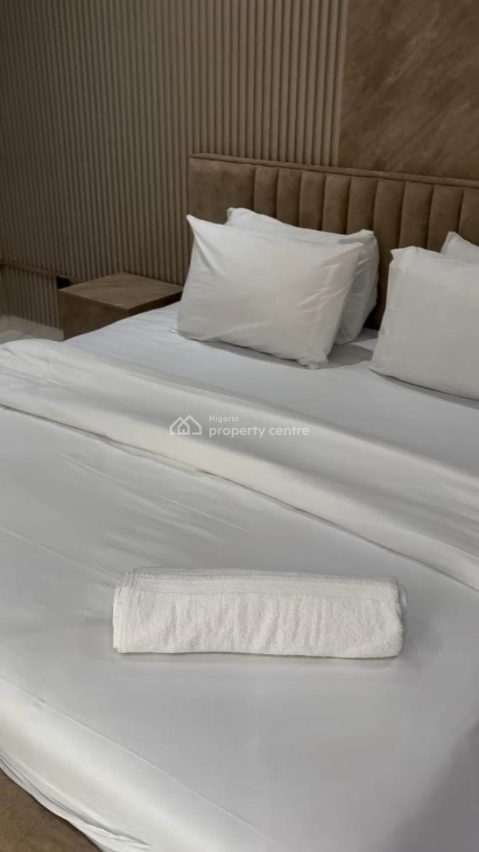 Luxury Furnished 3 Bedroom, Off Durosinmi Etti Drive, Lekki Phase 1, Lekki, Lagos, Flat / Apartment for Rent