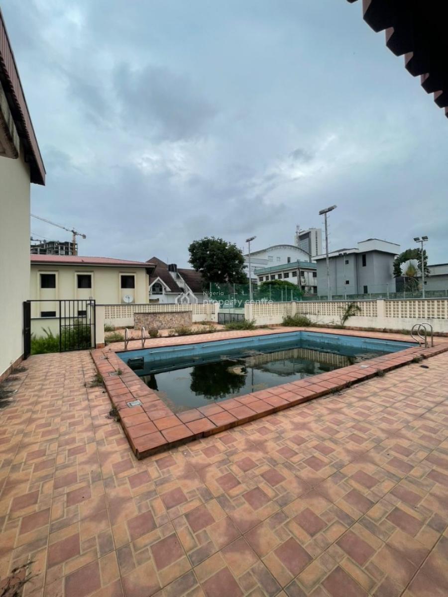 18 Units of 3 Bedroom Apartments + Penthouses with Pool & Gym, Victoria Island (vi), Lagos, House for Rent