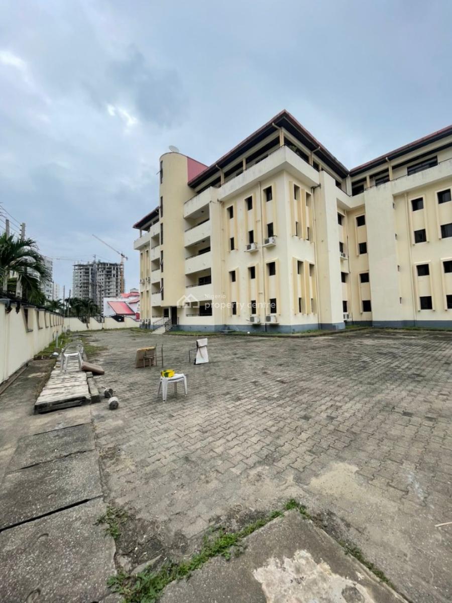 18 Units of 3 Bedroom Apartments + Penthouses with Pool & Gym, Victoria Island (vi), Lagos, House for Rent