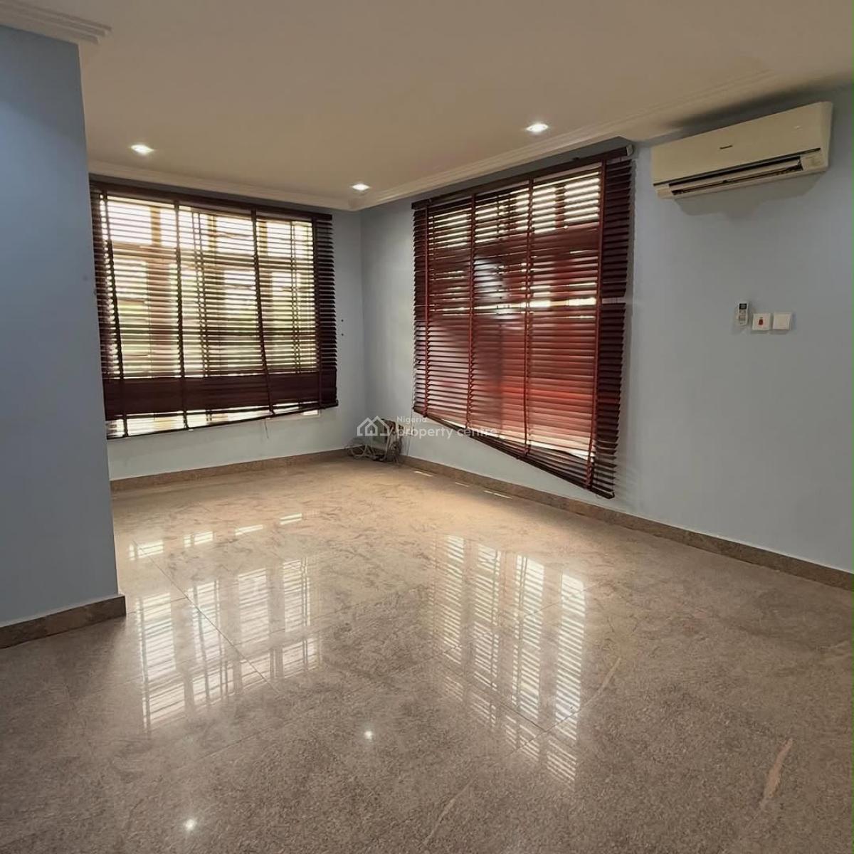 3-bedroom  Second (2nd Floor) Apartment, Garki, Abuja, Block of Flats for Sale