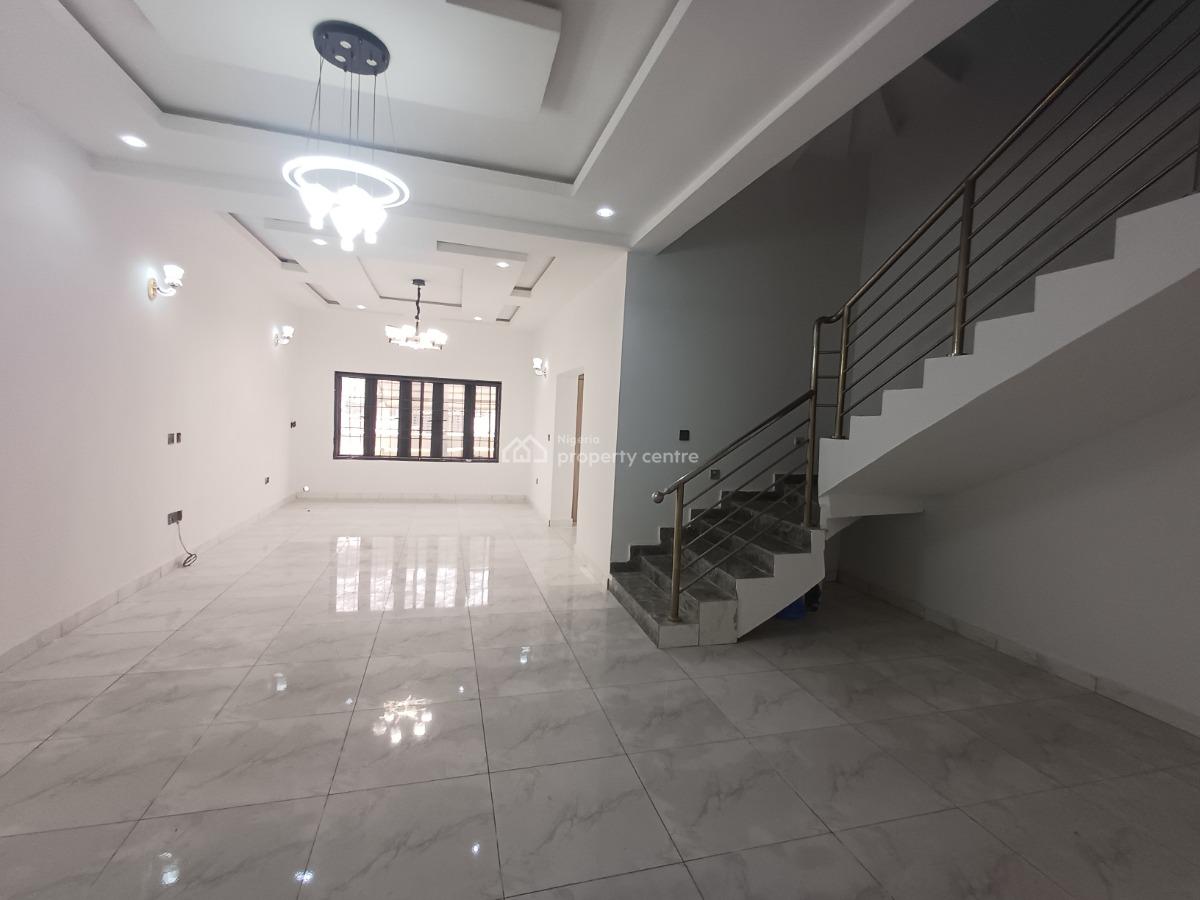 Lovely 4 Bedroom 4 Bedroom Terrace Duplex with Bq, Guzape District, Abuja, Terraced Duplex for Rent