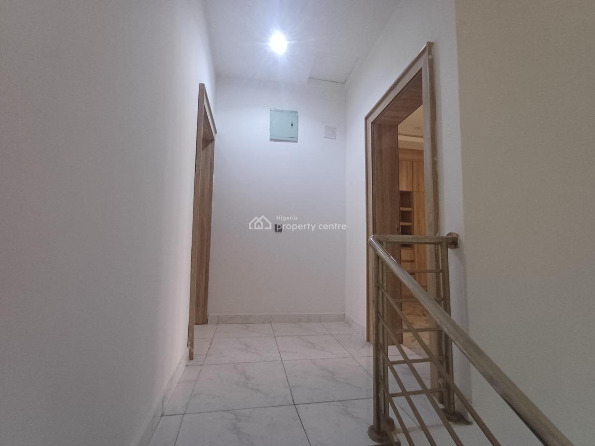 Lovely 4 Bedroom 4 Bedroom Terrace Duplex with Bq, Guzape District, Abuja, Terraced Duplex for Rent