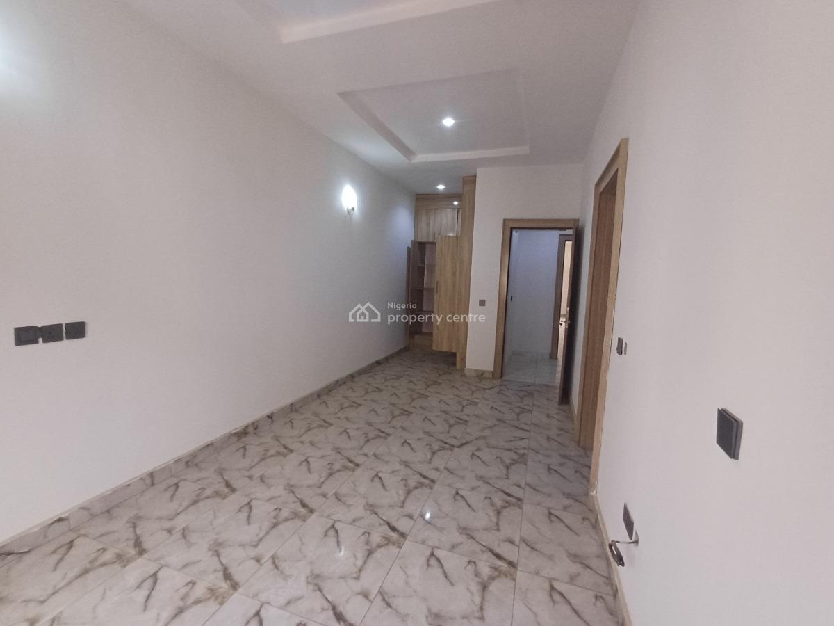 Lovely 4 Bedroom 4 Bedroom Terrace Duplex with Bq, Guzape District, Abuja, Terraced Duplex for Rent