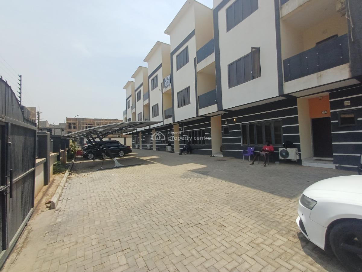 Lovely 4 Bedroom 4 Bedroom Terrace Duplex with Bq, Guzape District, Abuja, Terraced Duplex for Rent