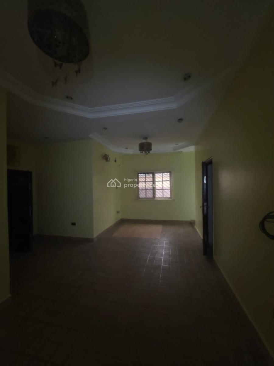 2 Bedroom  Bungalow, Ikeja Gra, Ikeja, Lagos, House for Rent