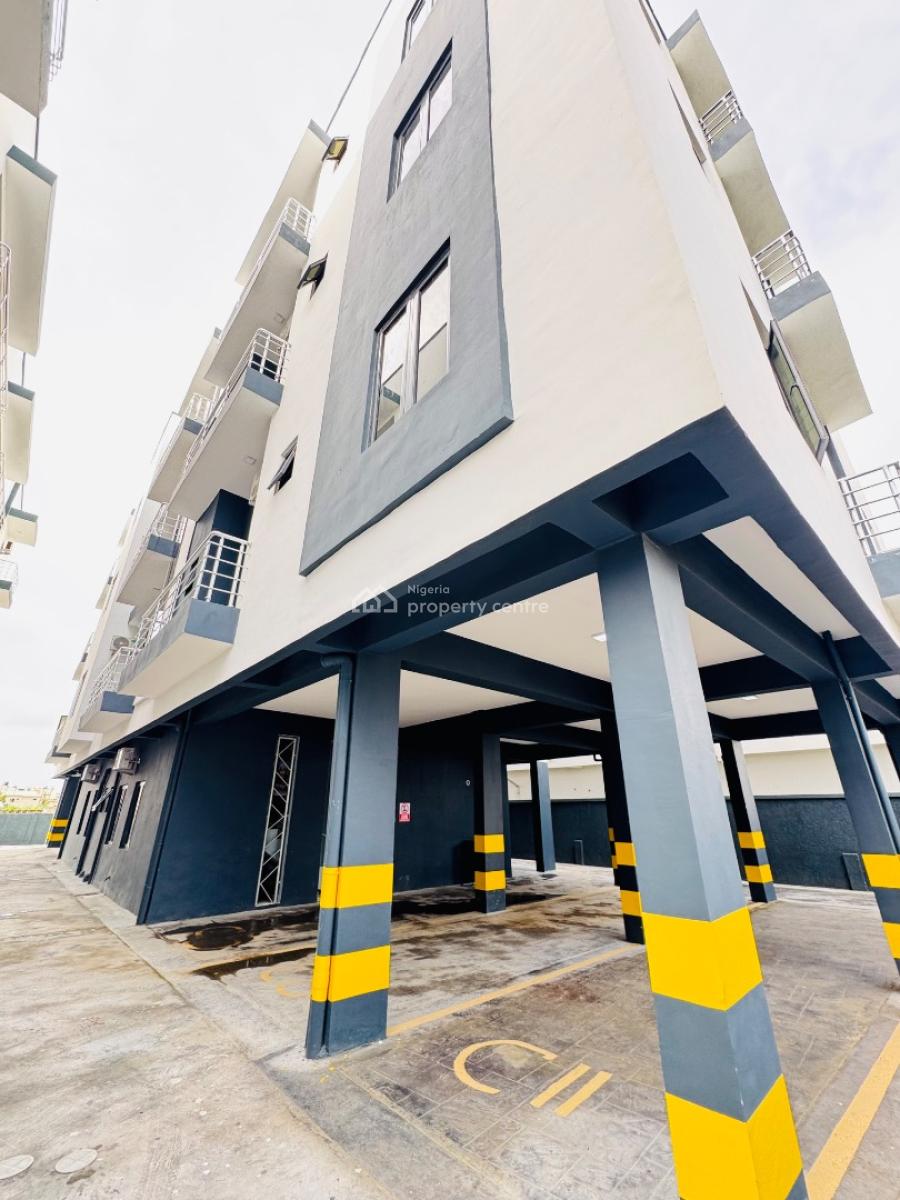Spacious 2bedroom Apartment Available 5.5m Orchid Road, Orchid Road, Lekki, Lagos, Flat / Apartment for Rent