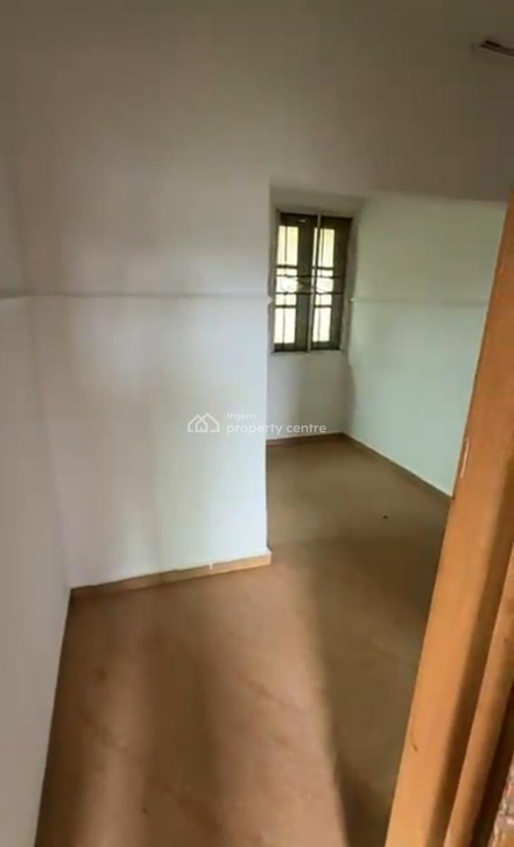 Spacious 2bedroom Terrace Duplex { Video}, Lekki Scheme 2 Abraham Adesanya, Ajah, Lagos, Terraced Duplex for Rent