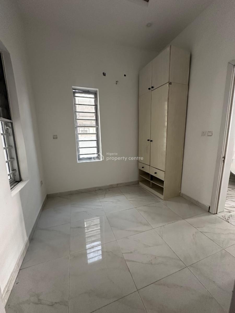 a Room Downstairs in Shared Apartment, Canal West Estate, Osapa, Lekki, Lagos, Semi-detached Duplex for Rent