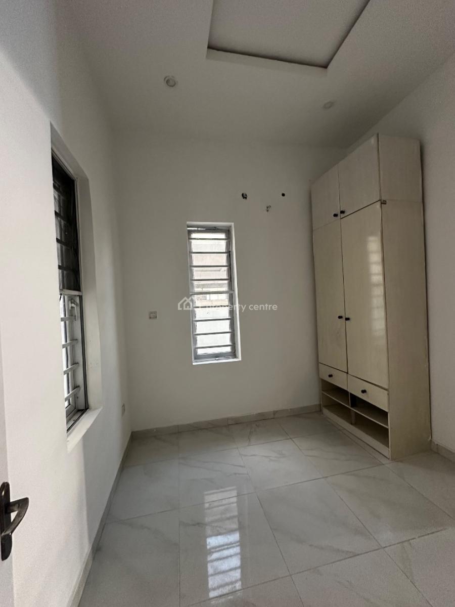 a Room Downstairs in Shared Apartment, Canal West Estate, Osapa, Lekki, Lagos, Semi-detached Duplex for Rent
