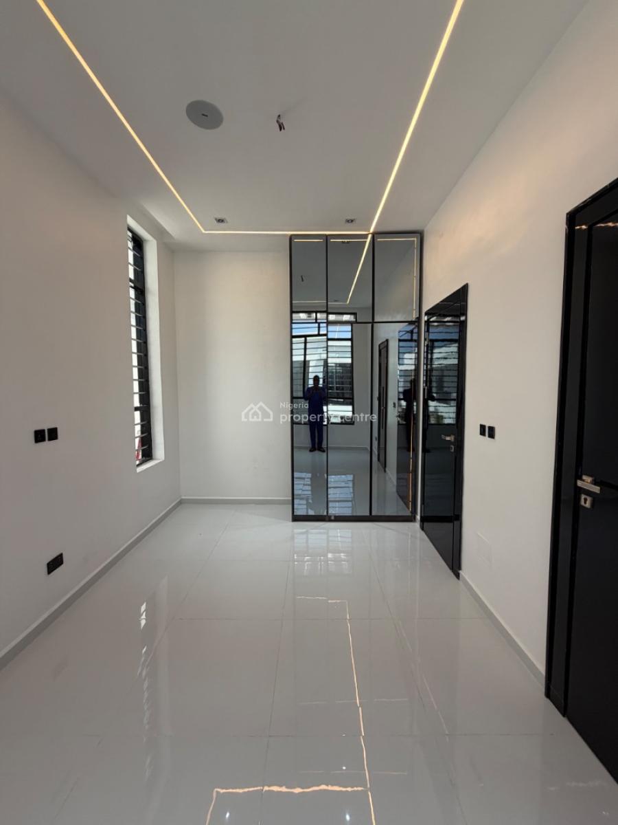 Spacious 5bedroom Fully Detached House with Pool, Chevron, Lekki, Lagos, Detached Duplex for Sale