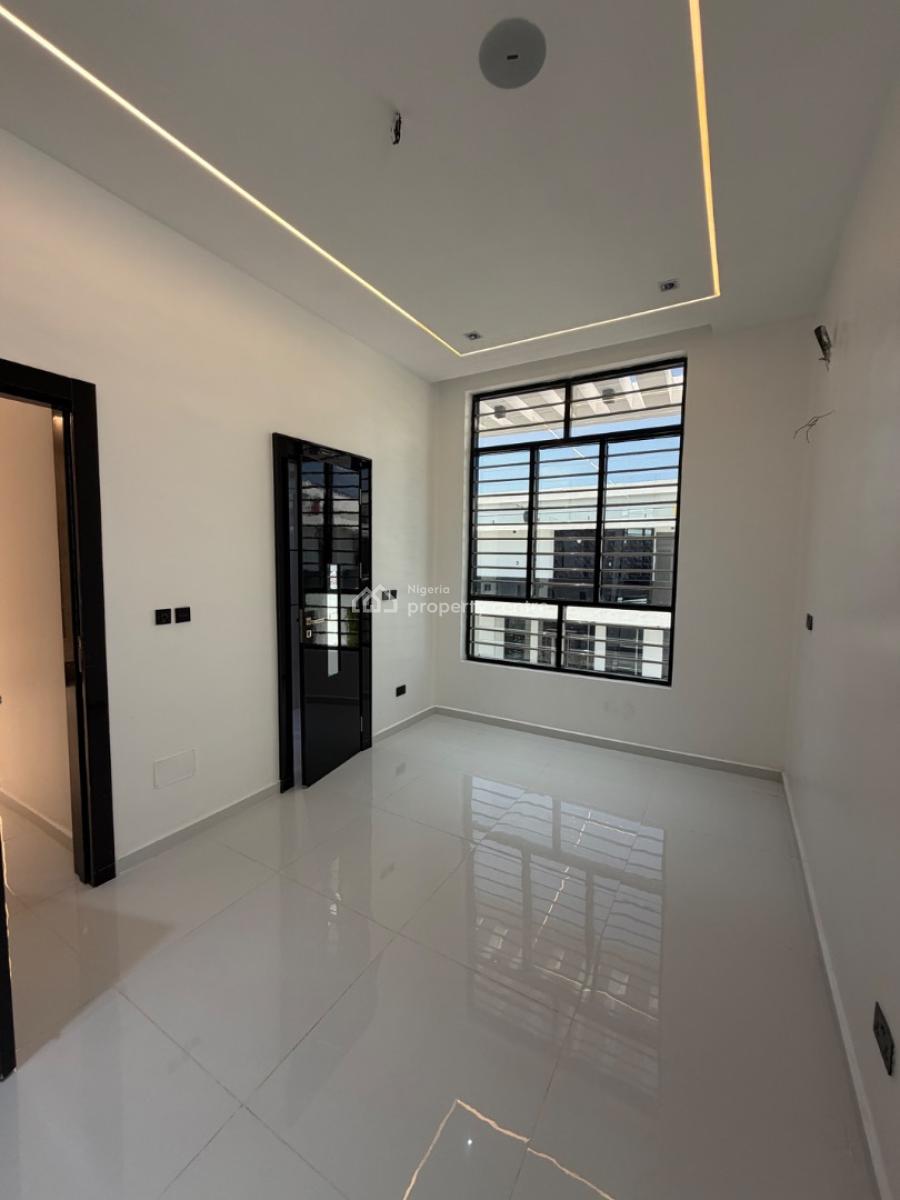 Spacious 5bedroom Fully Detached House with Pool, Chevron, Lekki, Lagos, Detached Duplex for Sale