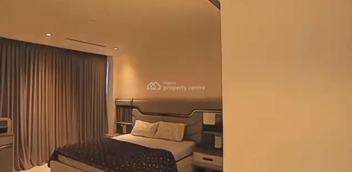 Fully Furnished and Serviced 1bedroom Apartment, World Trade Centre Abuja, Central Business District, Abuja, Mini Flat (room and Parlour) Short Let