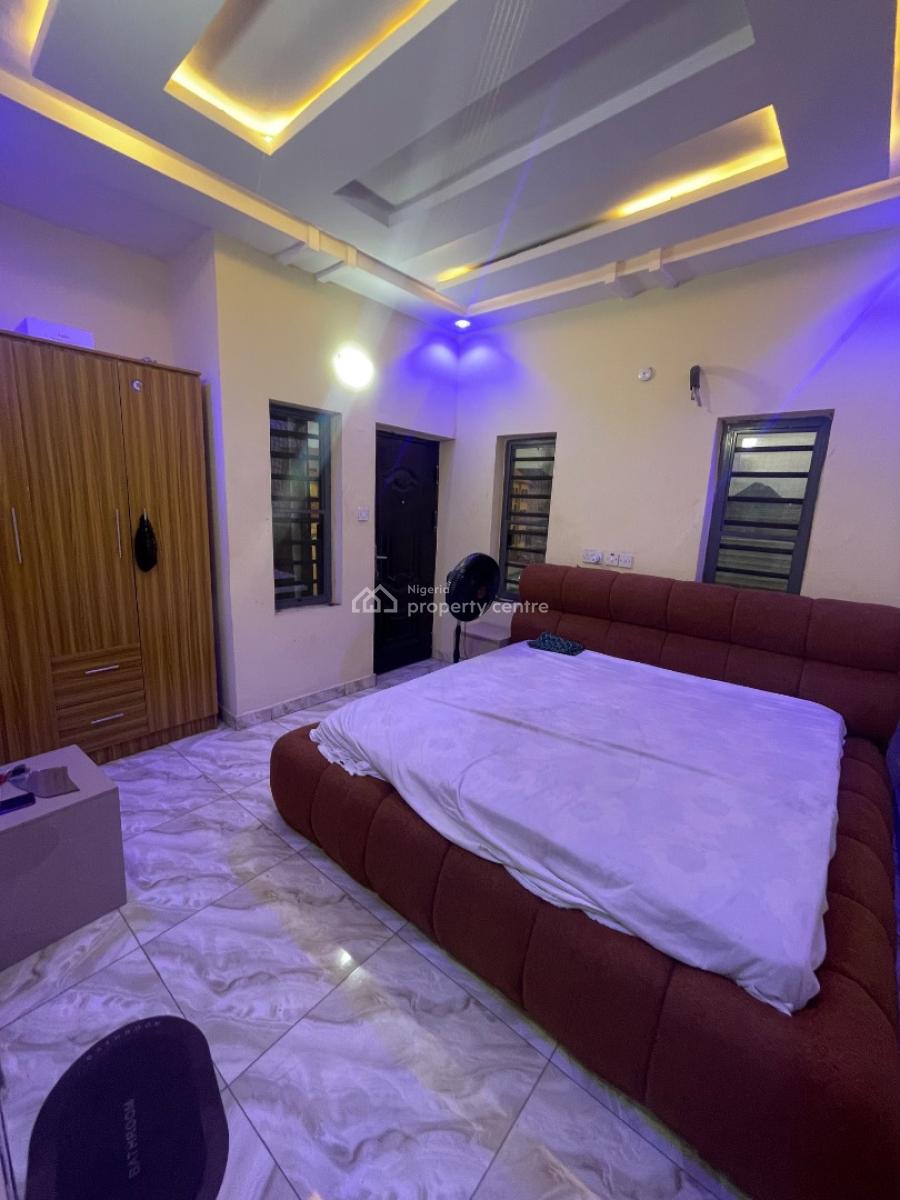 Exquisitely &  Tastefully Finished 2 Bedroom Flat, Aguda Surulere Lagos, Surulere, Lagos, Block of Flats for Sale