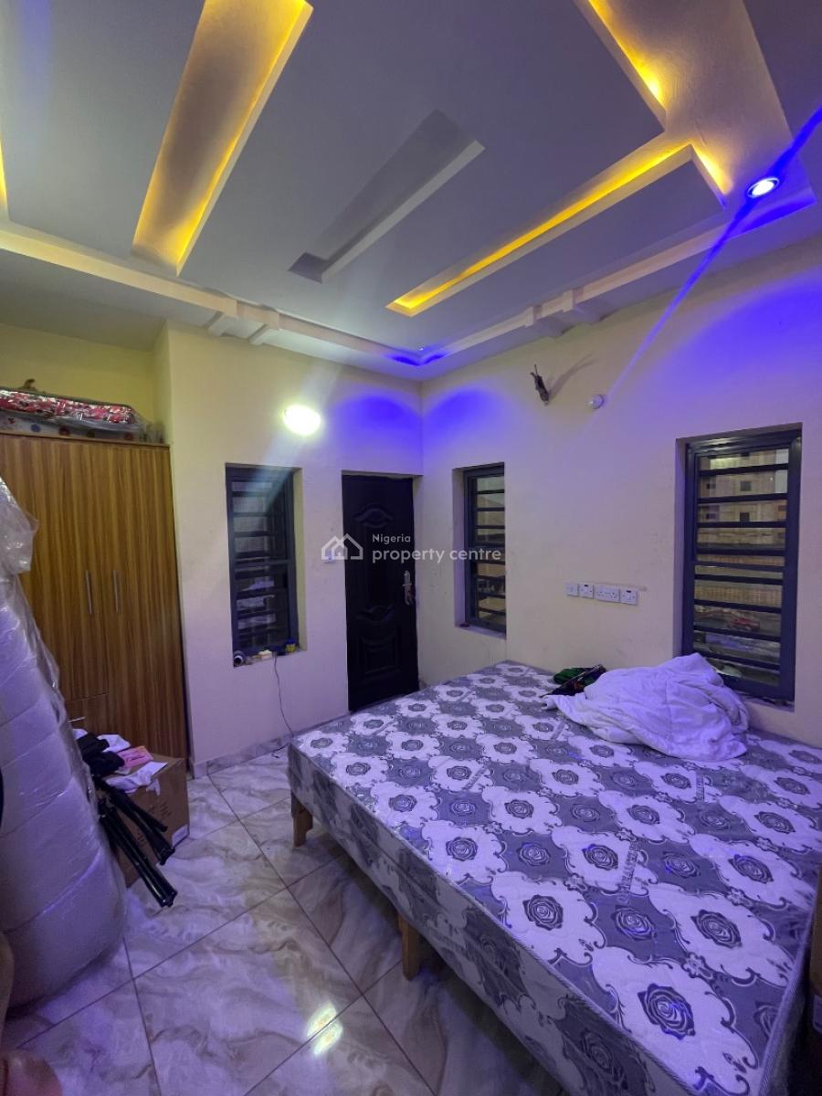 Exquisitely &  Tastefully Finished 2 Bedroom Flat, Aguda Surulere Lagos, Surulere, Lagos, Block of Flats for Sale