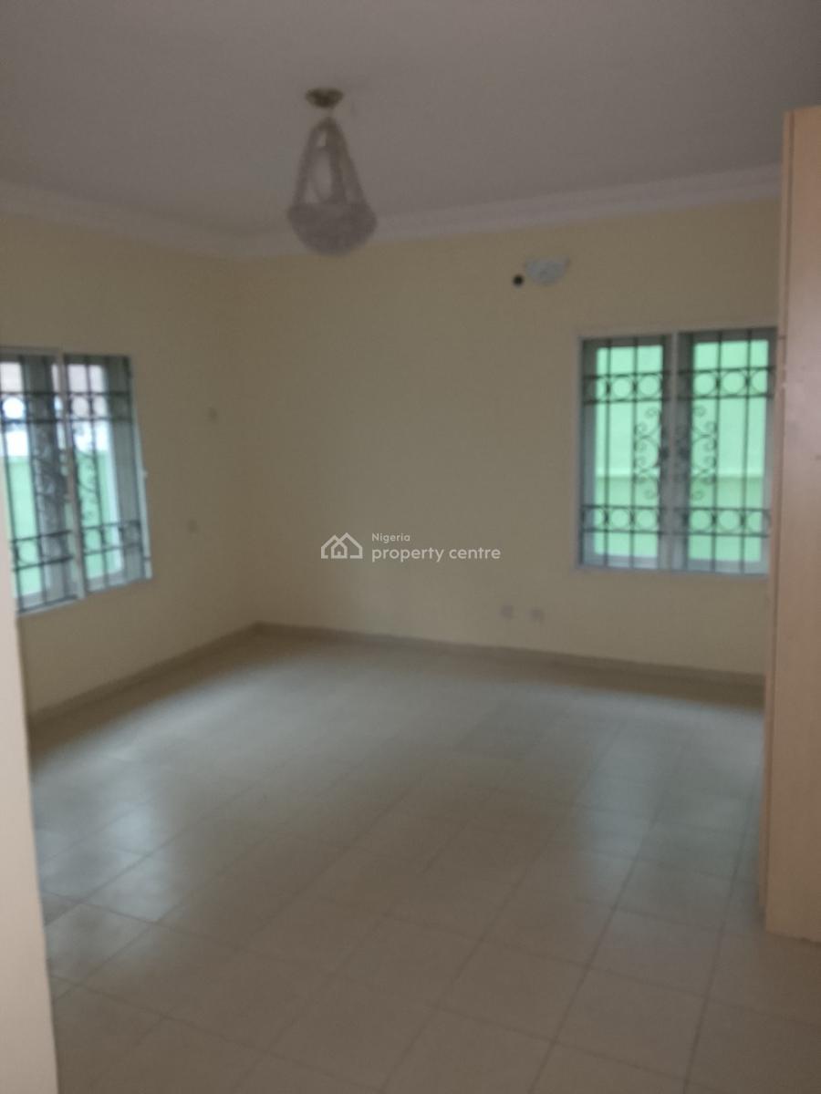5 Bedroom Fully Detached Duplex with 2rooms Bq/kitchen & Store, Vgc, Lekki, Lagos, Detached Duplex for Rent