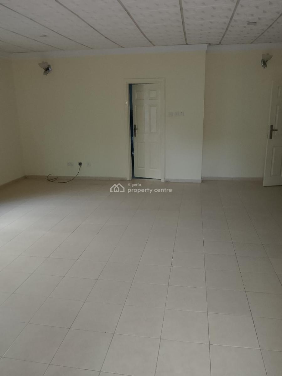 5 Bedroom Fully Detached Duplex with 2rooms Bq/kitchen & Store, Vgc, Lekki, Lagos, Detached Duplex for Rent