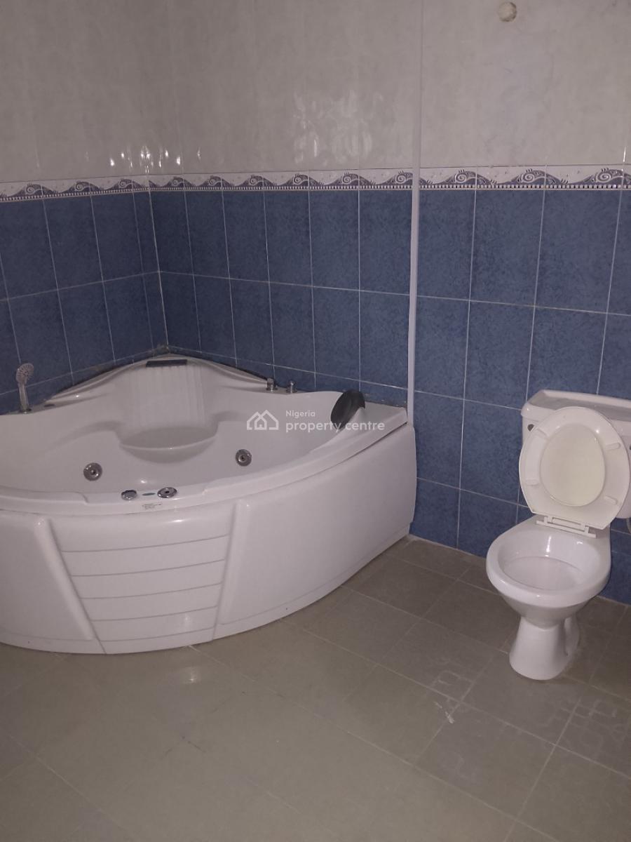 5 Bedroom Fully Detached Duplex with 2rooms Bq/kitchen & Store, Vgc, Lekki, Lagos, Detached Duplex for Rent