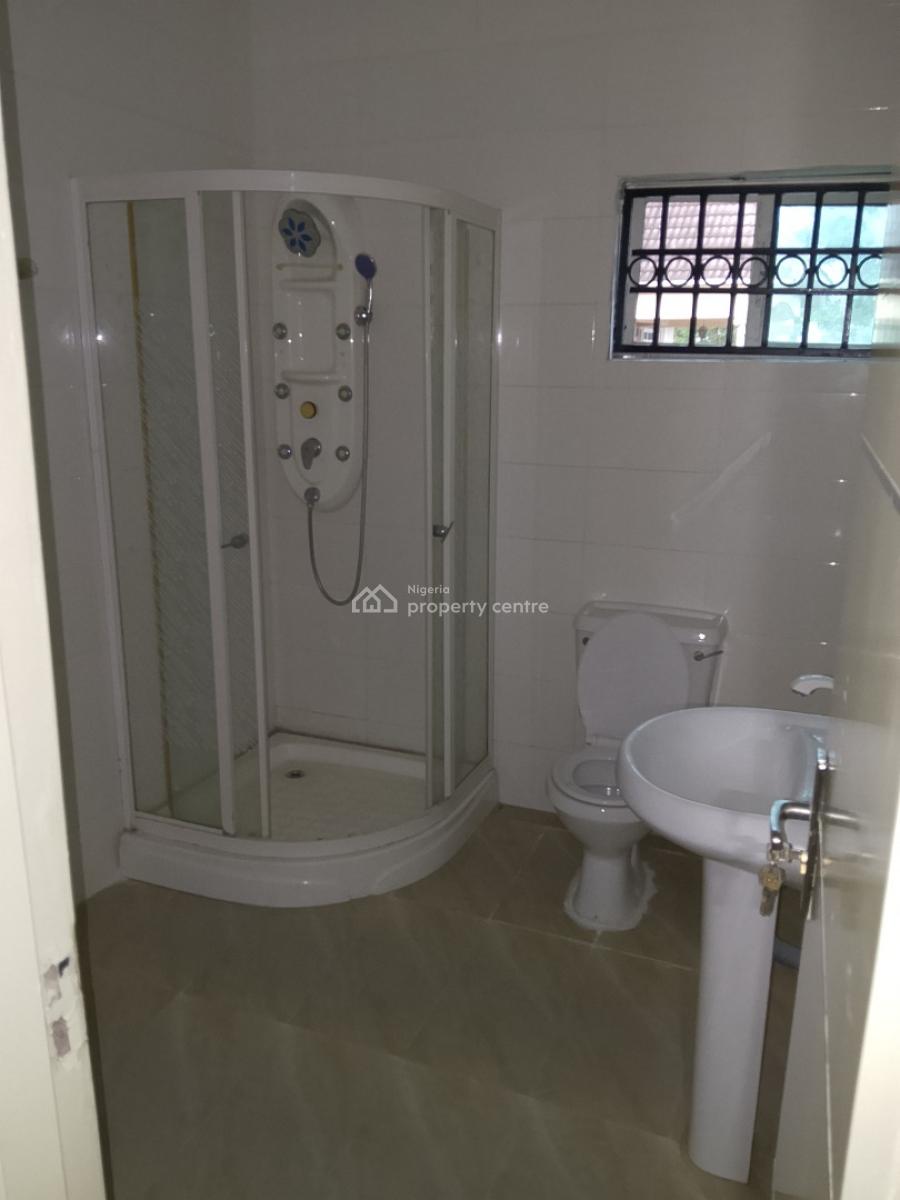 5 Bedroom Fully Detached Duplex with 2rooms Bq/kitchen & Store, Vgc, Lekki, Lagos, Detached Duplex for Rent