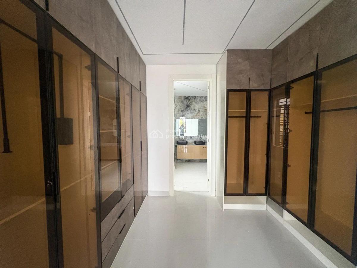 Six Bedroom Fully Detached Duplex, Lekki Phase 1, Lekki, Lagos, Detached Duplex for Sale