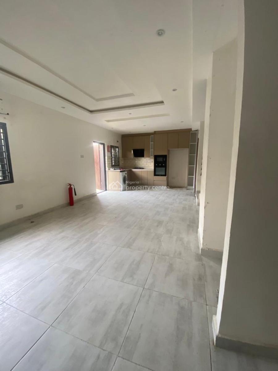 Two Bedroom Maisonette, Phase 1, Lekki, Lagos, Flat / Apartment for Rent