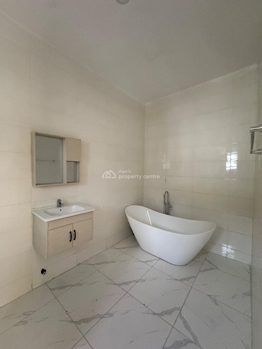 Well Built 4bedroom Semi Detached Duplex with a Pool, Gym and Bq, Vgc, Lekki, Lagos, Semi-detached Duplex for Sale