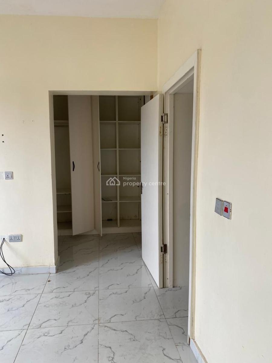 Spacious 3 Bedrooms Maisonette with a Bq, Ikate -lekki ,lagos Nigeria, Ikate, Lekki, Lagos, Flat / Apartment for Rent