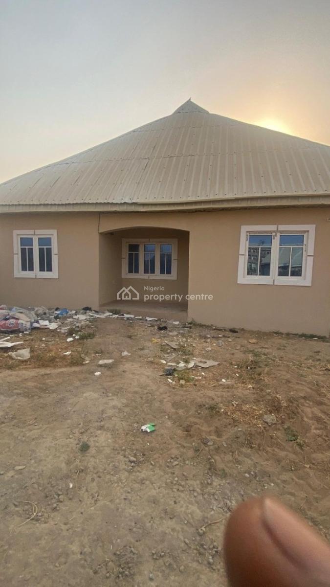 2bed  Bungalow  1.5m  Gwagwalada, Kutunku, Gwagwalada, Abuja, Flat / Apartment for Rent