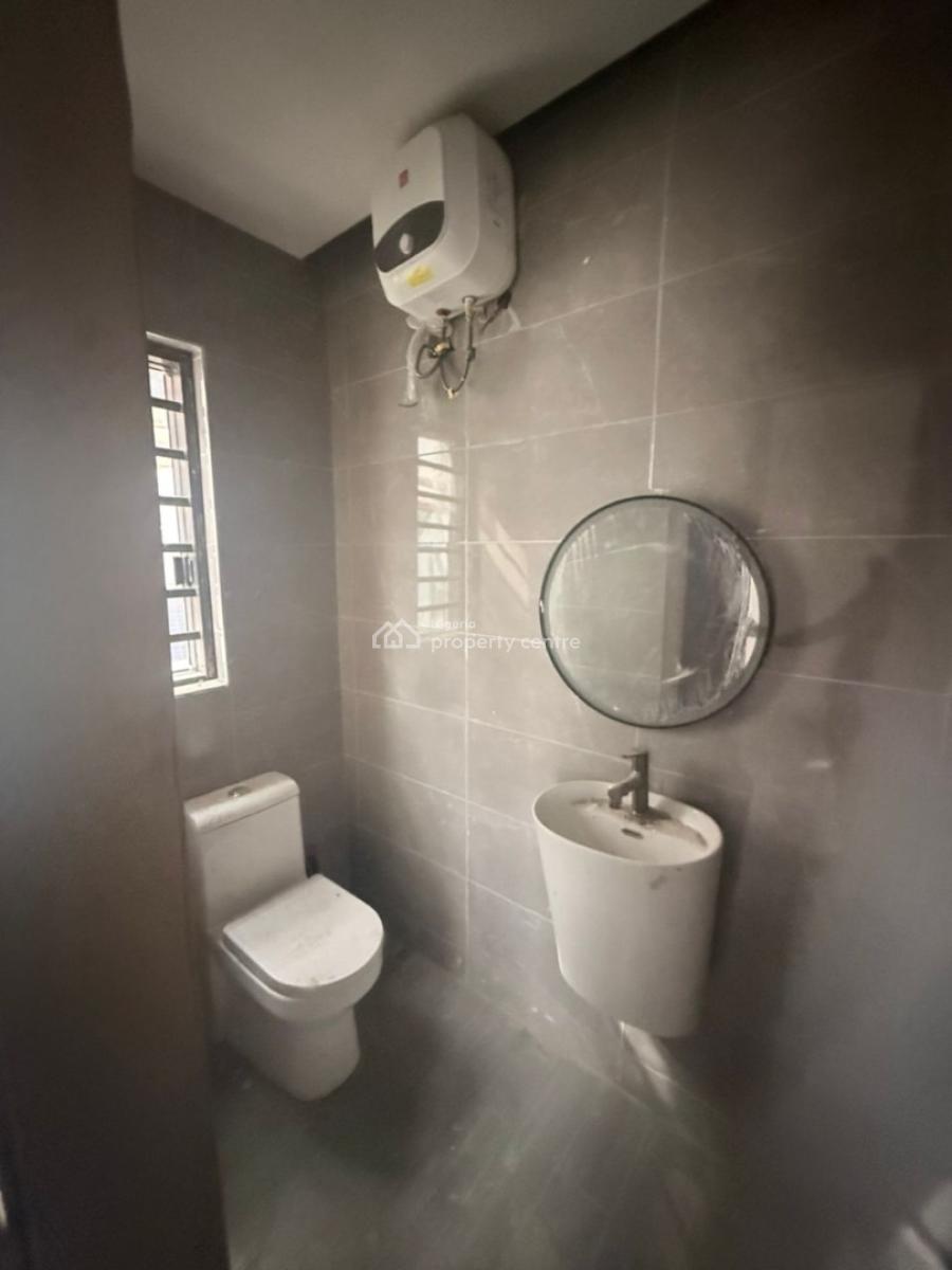 a Modern 2bedroom Apartment with Bq in a Serene Location, Off Onike Roundabout, Onike, Yaba, Lagos, Flat / Apartment for Sale