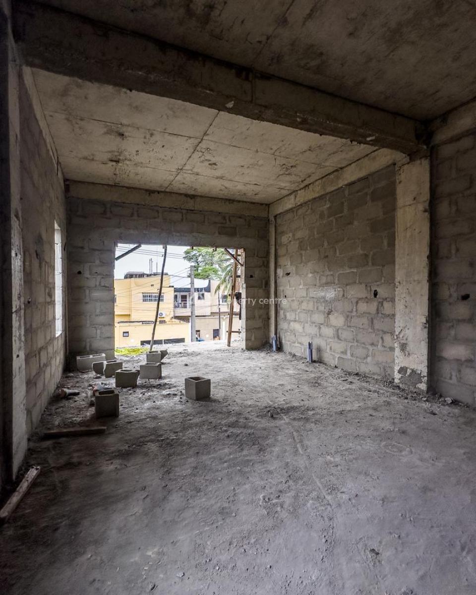 Most Spacious 3 Bedroom Apartments with Elevator and Bq, Ensuite Rooms, Aesthetic Pop Ceilings,spacious Living Room ,cctv, Lekki Phase 1, Lekki, Lagos, Flat / Apartment for Sale
