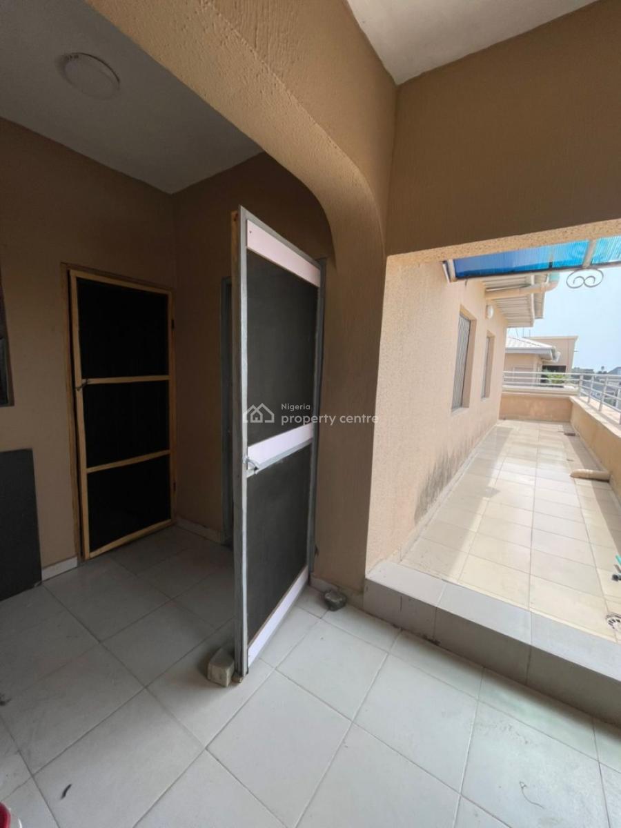 Penthouse Standard 1bedroom Mini-flat with Personal Kitchen. Self-serv, Igbo Efon, Lekki, Lagos, Mini Flat (room and Parlour) for Rent