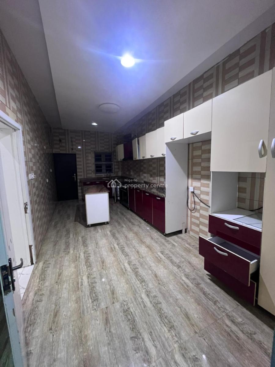 Massive Mini-flat with Fully Fitted Kitchen, Swimming Pool, 24hrs Powe, Roxbury Estate, Ikota Vgc, Ikota, Lekki, Lagos, Mini Flat (room and Parlour) for Rent