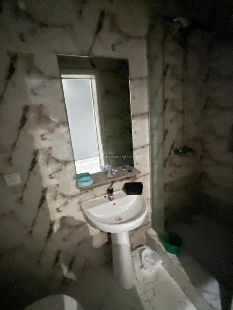Massive Mini-flat with Fully Fitted Kitchen, Swimming Pool, 24hrs Powe, Roxbury Estate, Ikota Vgc, Ikota, Lekki, Lagos, Mini Flat (room and Parlour) for Rent