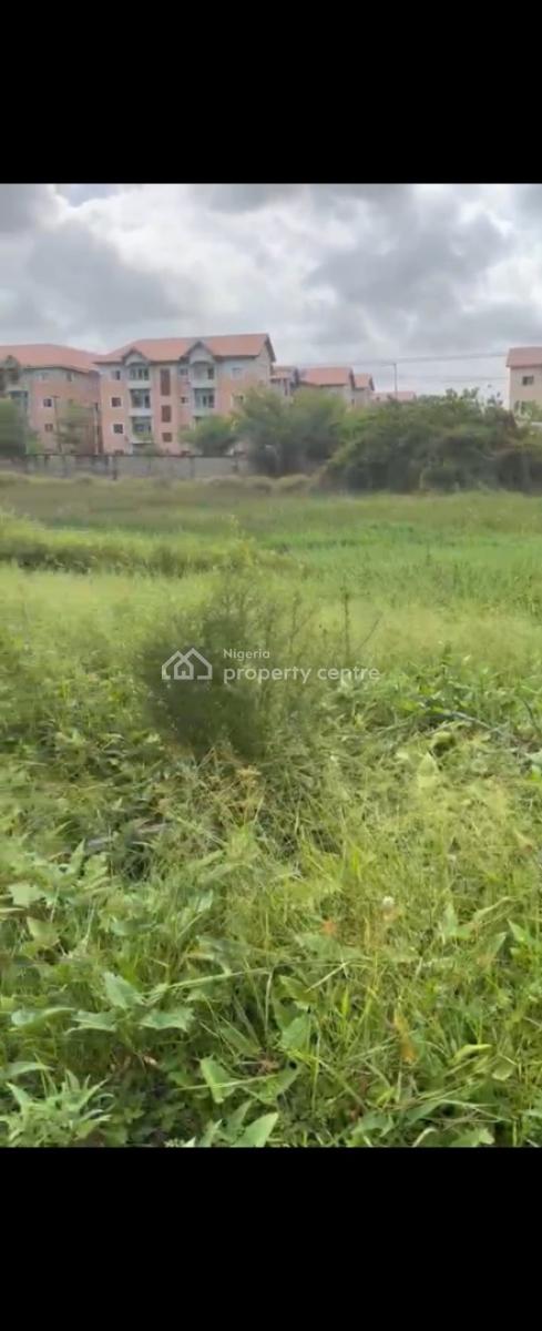Dry Residential Land in a Built-up Area for Distress, Close to Lakowe Golf  Estate, Ibeju Lekki, Lagos, Residential Land for Sale