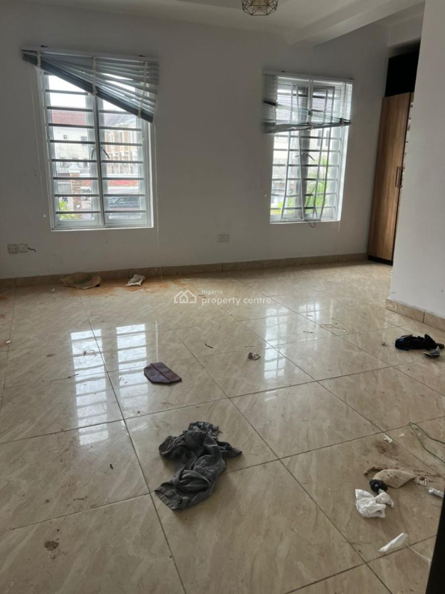 Specious 2 Bedroom Flat with Open Plan Kitchen in Ikate, Ikate, Lekki, Lagos, Flat / Apartment for Rent